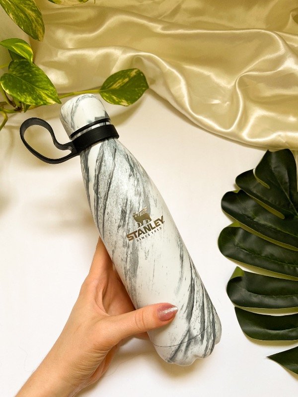 Producto - Termo/botella stanley con tapón BATICK