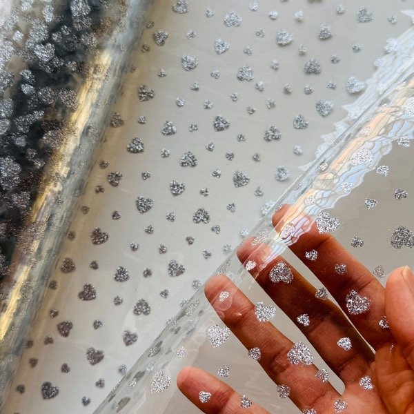 Producto - Cristal transparente corazones plateados 50cmx1,40cm - LEER CONDICIONES