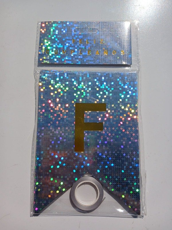 Producto - Banderín Holográfico "FC" Plata
