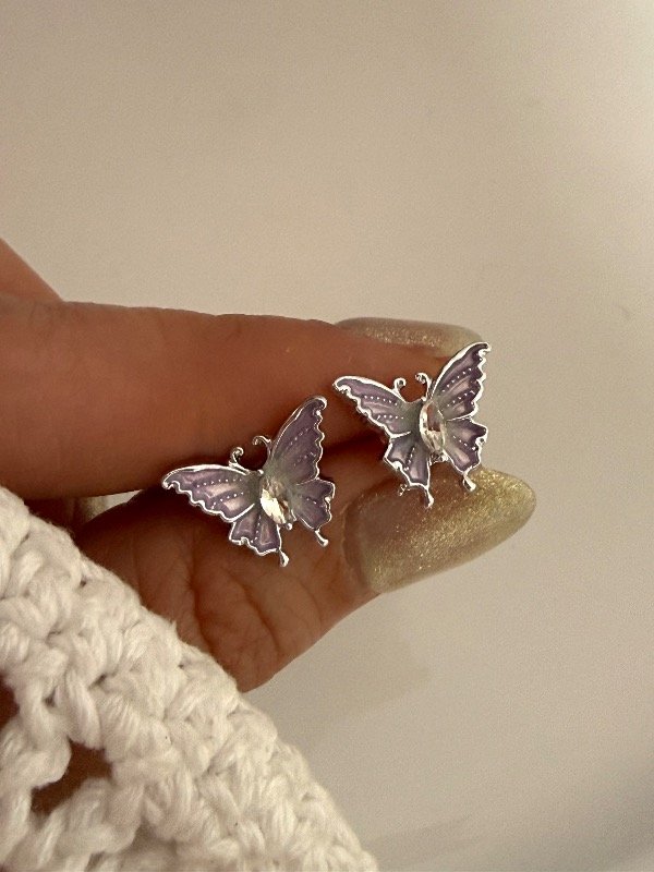 Producto - A1242 Aros mariposa lila con cubik acero quirúrgico