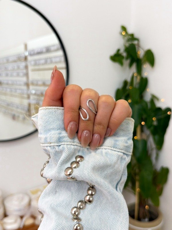 Producto - Anillo acero quirúrgico doble gota calada talle 6