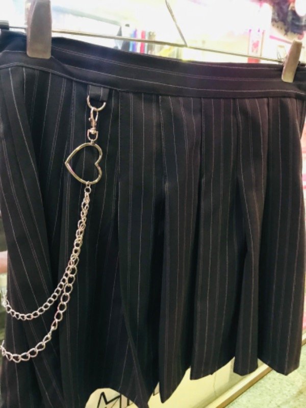 Producto - Pollera negra