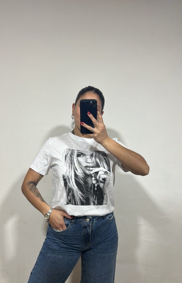 Producto - REMERA CHICA #2
