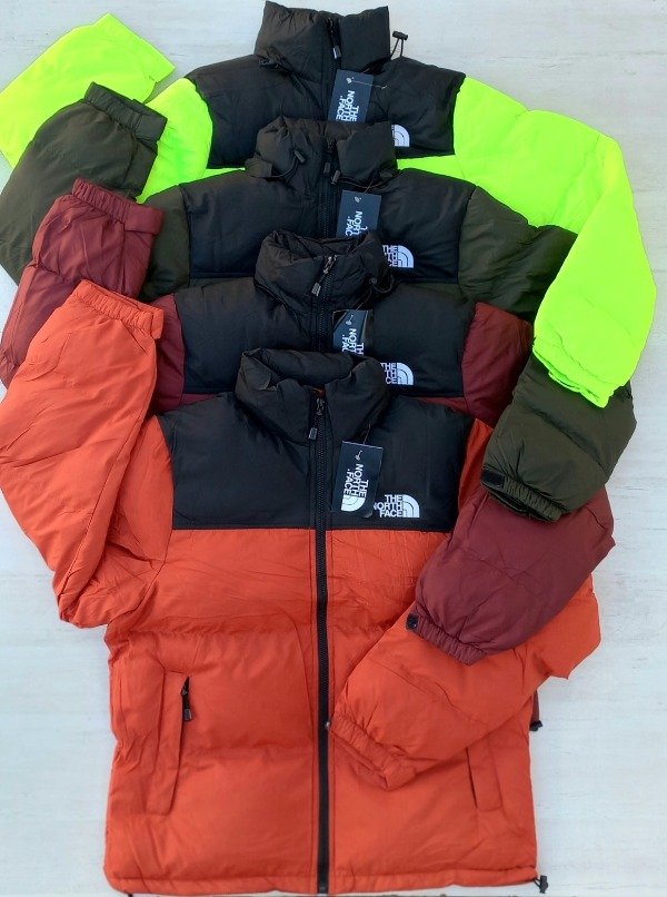Producto - Campera puffer logos bordados