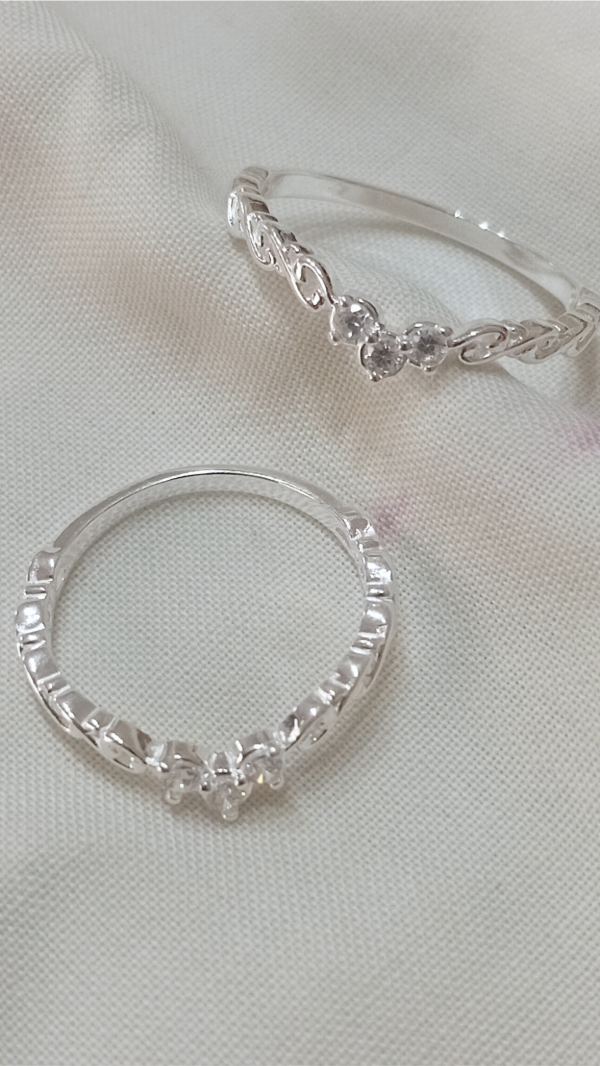 Producto - Anillo de Plata 925 cubics en V y trenzado