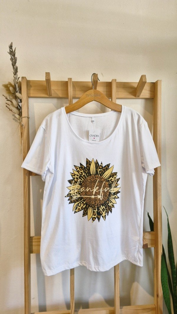 Producto - Remera Thankful