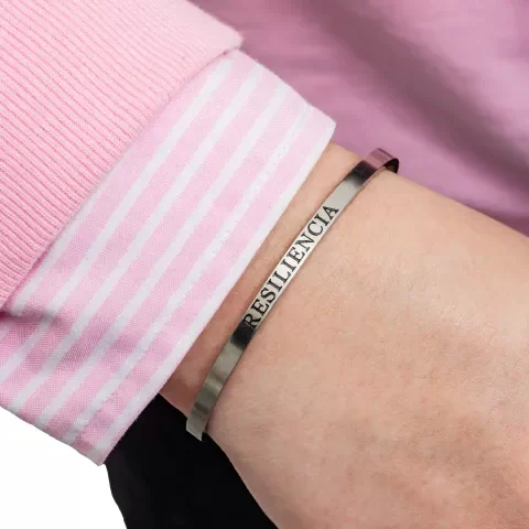 Producto - PULSERA ACERO TIPO ESCLAVA CON PALABRA: RESILIENCIA
