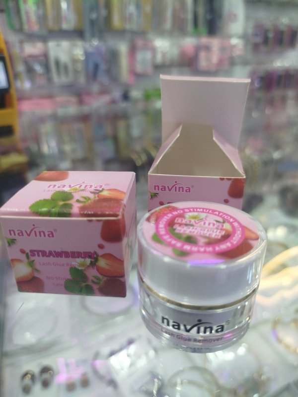 Producto - REMOVEDOR NAVINA STRAWBERRY