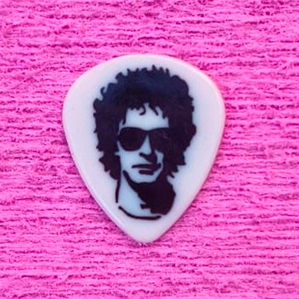 Producto - Púa Cerati