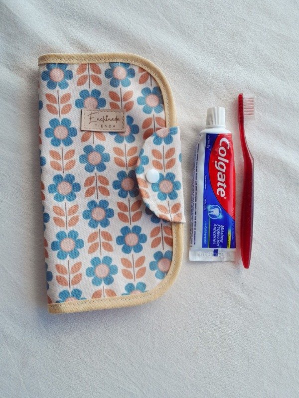 Producto - Estuche de higiene Beige