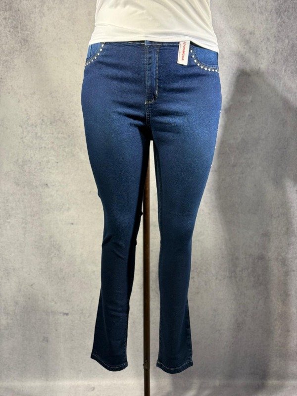 Producto - JEAN AZUL CHUPIN CON TACHAS ELASTIZADO