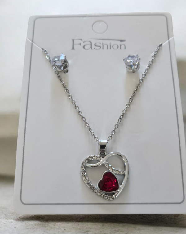 Producto - Conjunto corazon rojo