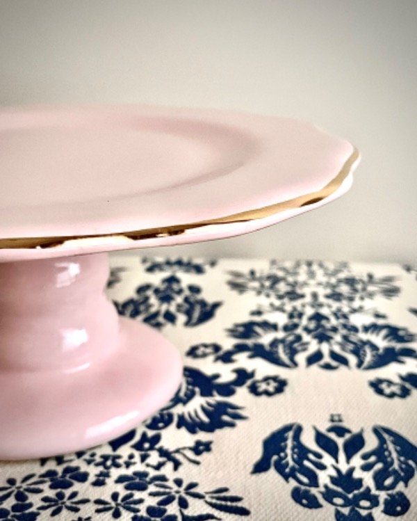Producto - Plato c pie para tortas CAIREL GOLD ROSA
