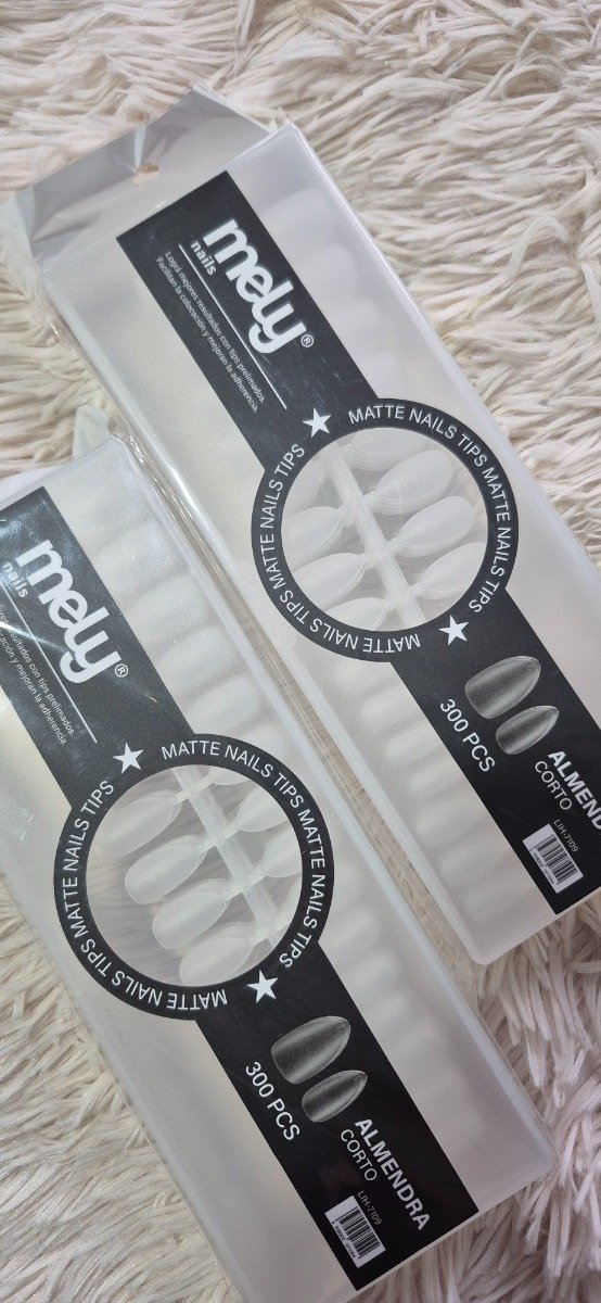 Producto - Tips cortos almendra Mely x300
