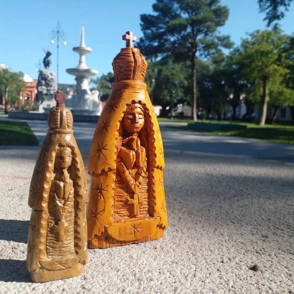 Producto - Virgencitas talladas tamaños varios