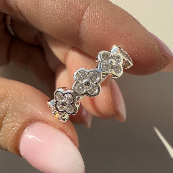 Producto - Anillo Acero Blanco Premium Van Cleef Cubic