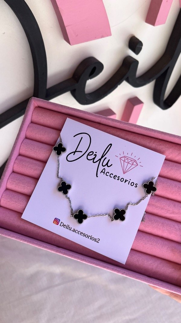 Producto - Collar trébol acero quirúrgico