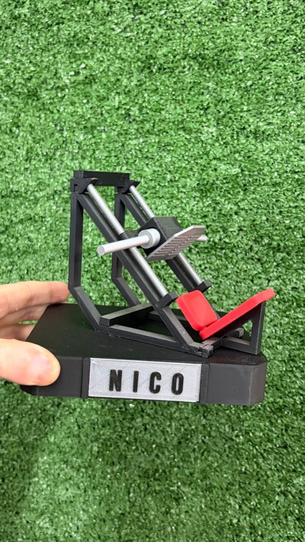 Producto - Mini Máquina Prensa 45 Coleccionable - Para Gym Rat