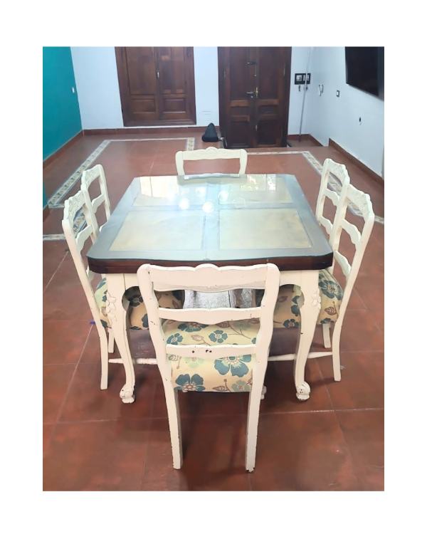Producto - Mesa extensible con vidrio y 6 sillas estoilo Provenzal	/ 140x 220