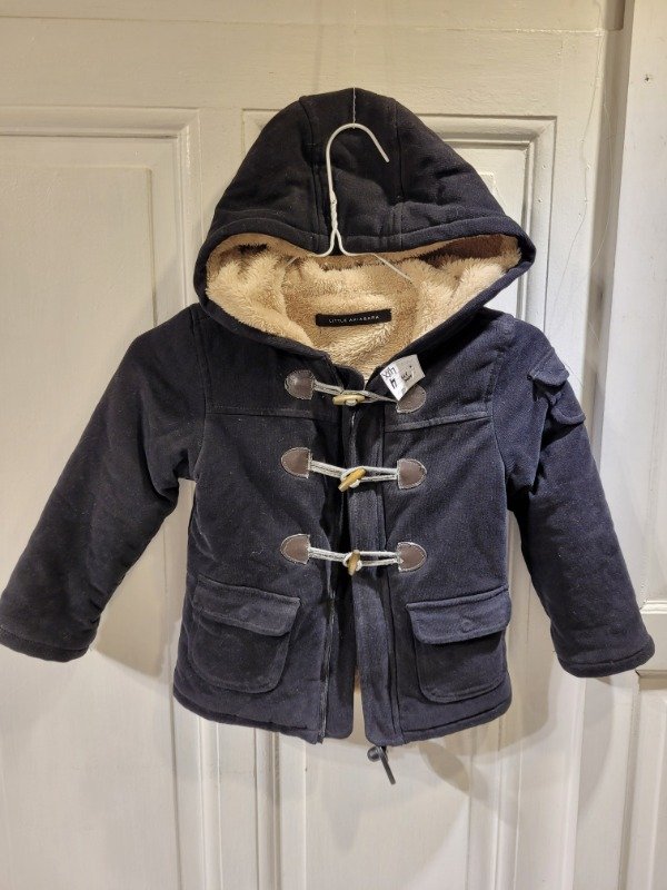 Producto - Montgomery LITTLE AKIABARA corderoy negro con polar Talle 4 años - PRECIO: 48X