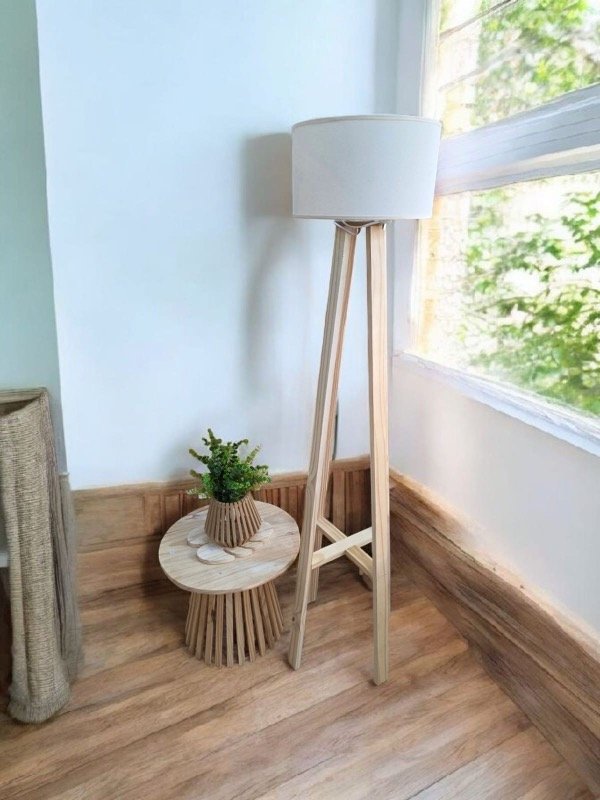 Producto - Lampara De Pie Tripode De Madera Nórdico Escandinavo Nordico - 0