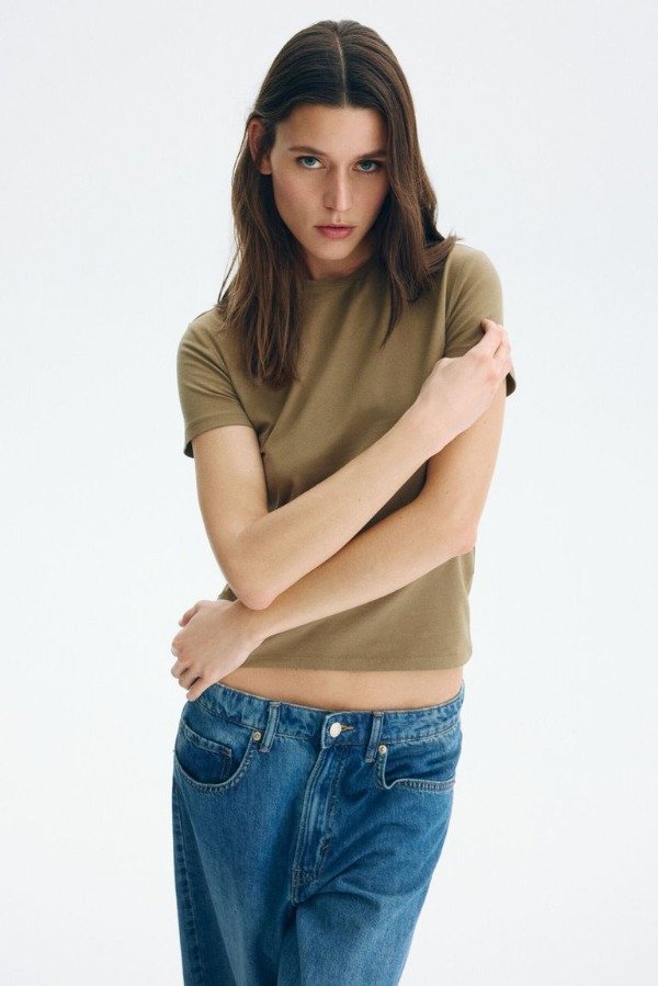 Producto - Remera HyM entallada verde mujer - 2