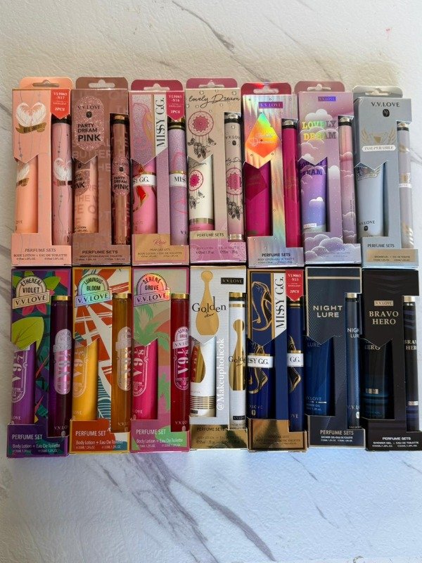 Producto - KIT PERFUME 35 ML + CREMA DISEÑADOR   - V.V. LOVE - 12 UNIDADES SURTIDAS