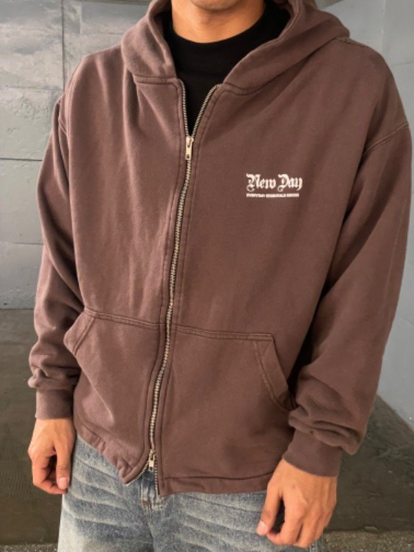 Producto - Zip Hoddie Gold