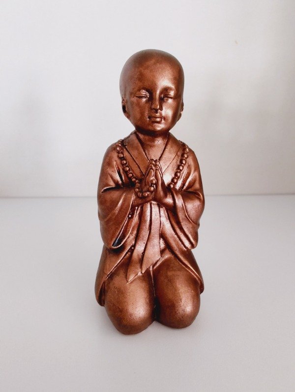 Producto - Monje Rezando