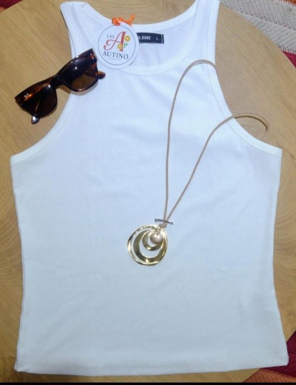 Producto - Remera BEACH