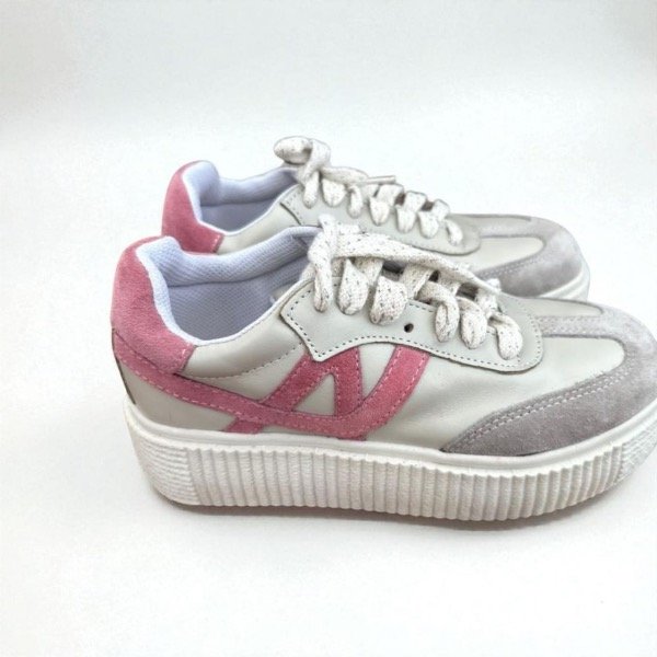 Producto - Zapatilla Cuero R