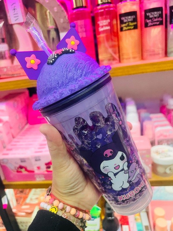 Producto - Vaso Kuromi orejitas con luz y gel refrigerante