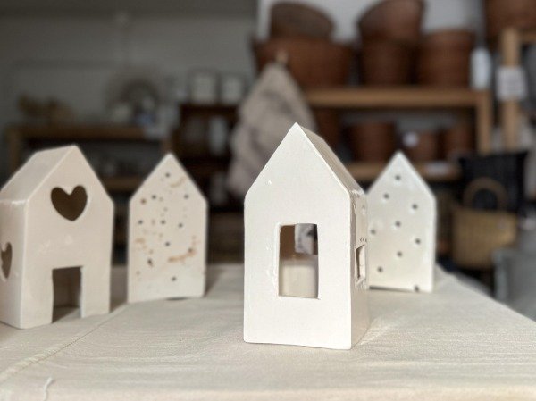 Producto - CASITA CALADA