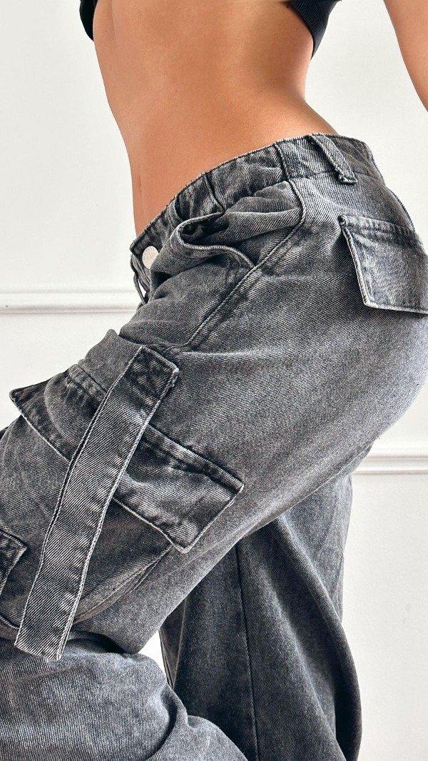 Jean cargo tiro bajo wide