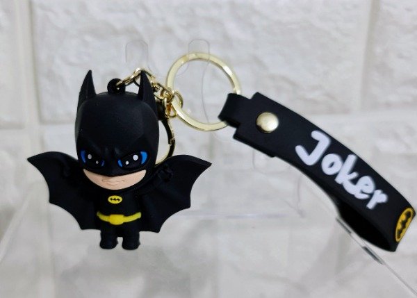 Producto - Llavero Batman alas abiertas DC Goma 3D