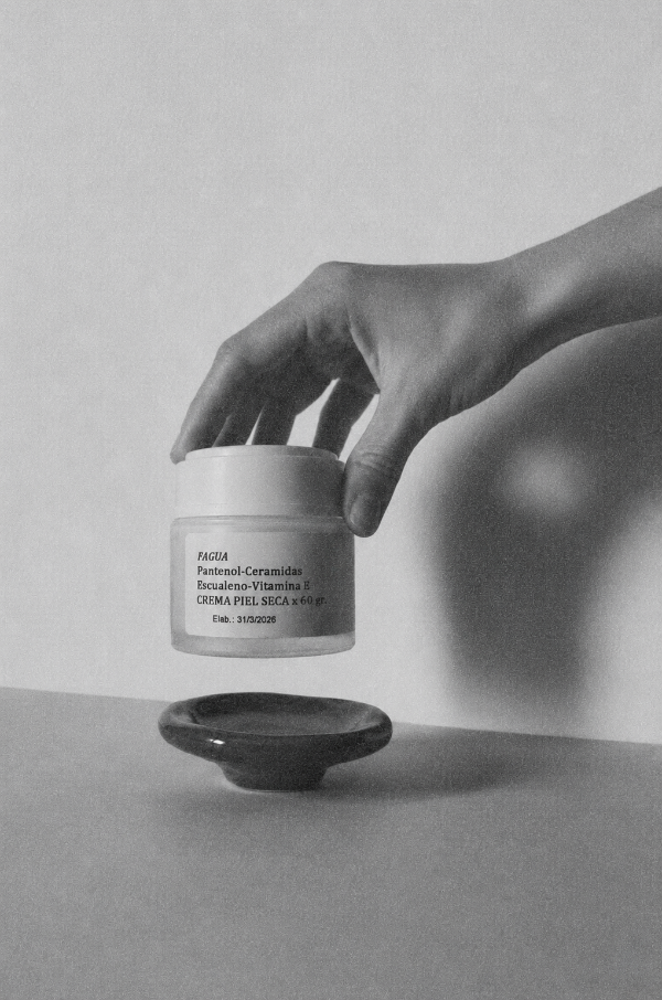 Producto - CREMA NUTRITIVA Y REPARADORA