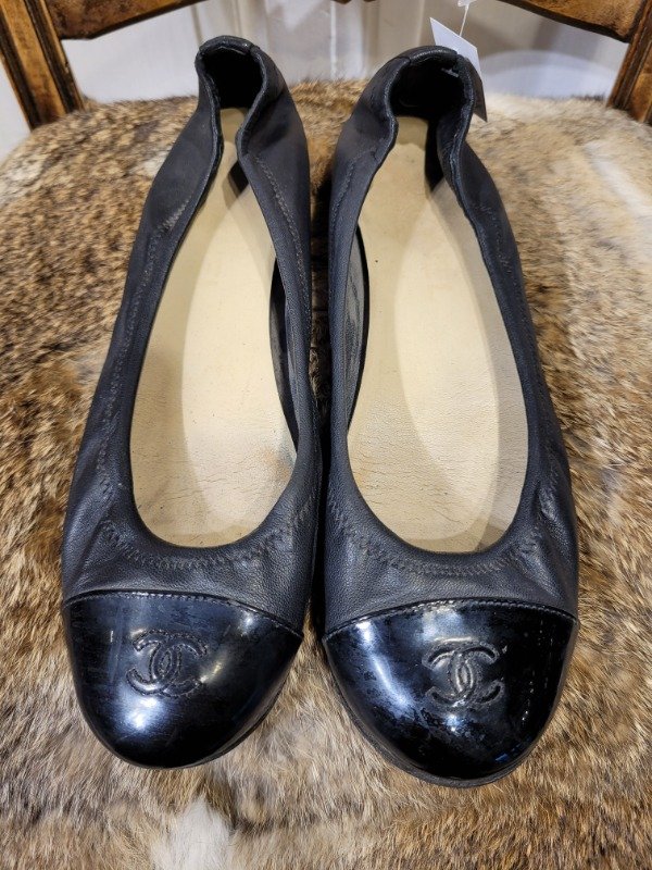 Producto - Ballerinas CHANEL negras charol y cuero- Talle 38.5 - PRECIO: 90X - 1