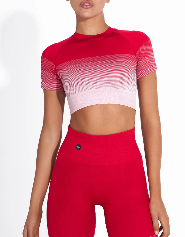 Producto - DYE OUT RED SEAMLESS CROP TOP touche