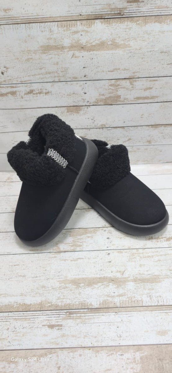 Producto - pantubota lisa con piel negro del 36 al 40 - 2