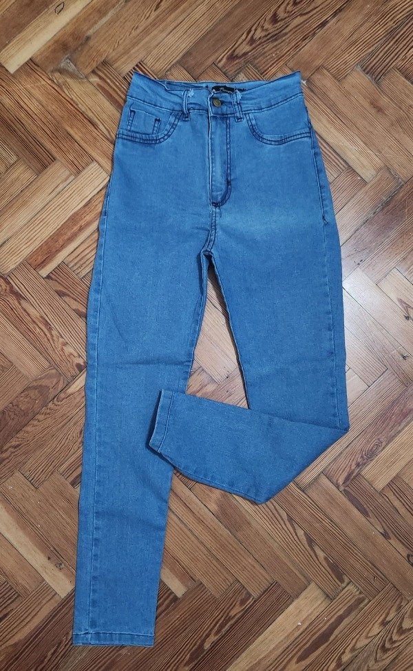 Producto - Jean elastizado. Talle 40! CON FALLA, SIN CAMBIO