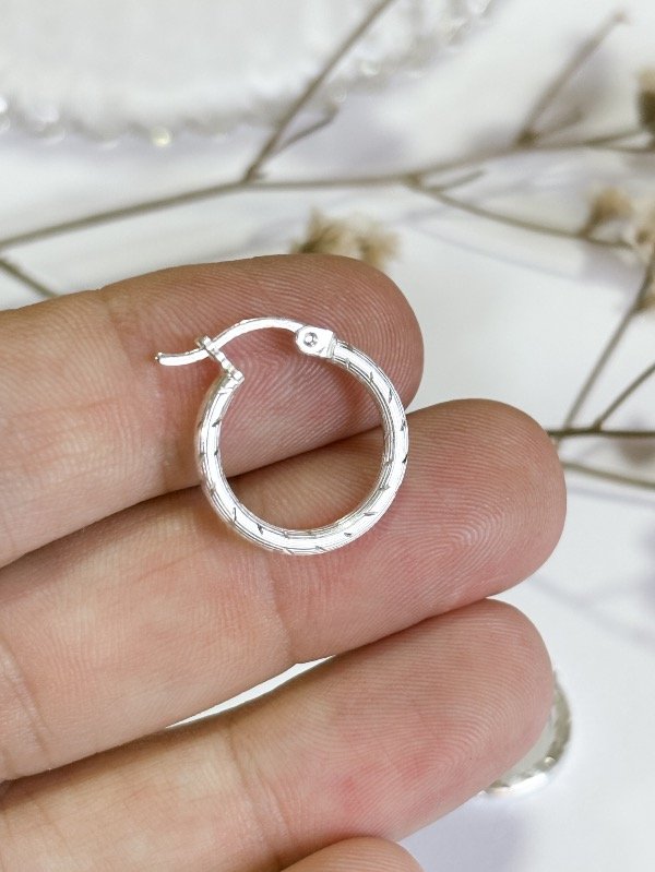 Producto - Argolla Lili 15mm