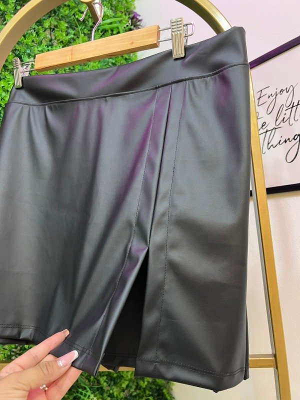 Producto - Short pollera de ecocuero "Eliana" 0232