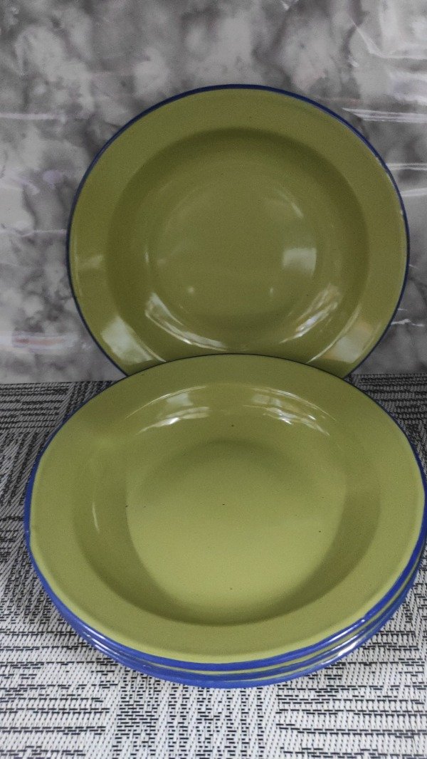Producto - Platos hondos enlozados modernos