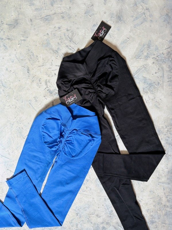 Producto - Calzas seamless corte en V lisas