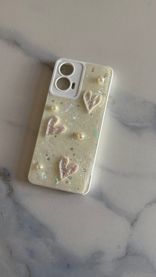 Producto - Funda corazones blancos G24 - G24 power