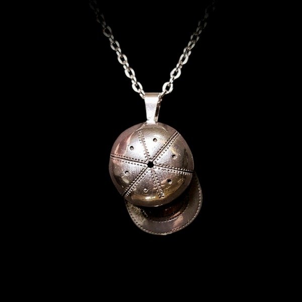 Producto - DIJE NEW ERA