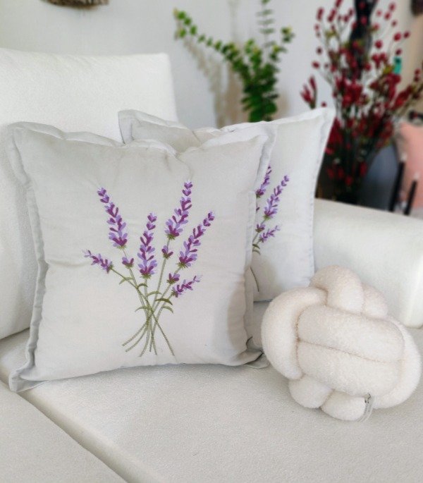 Producto - ALMOHADONES LAVANDA