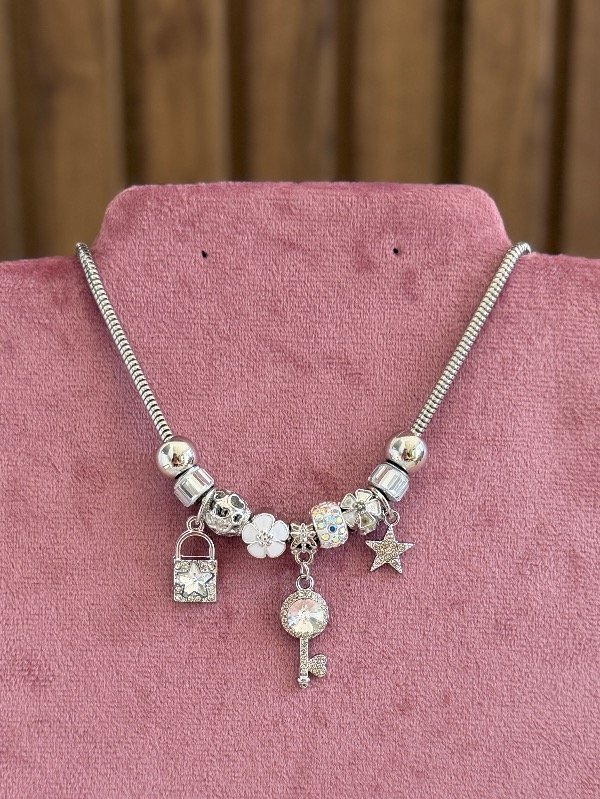 Producto - COLLAR CHARMS MOD 10