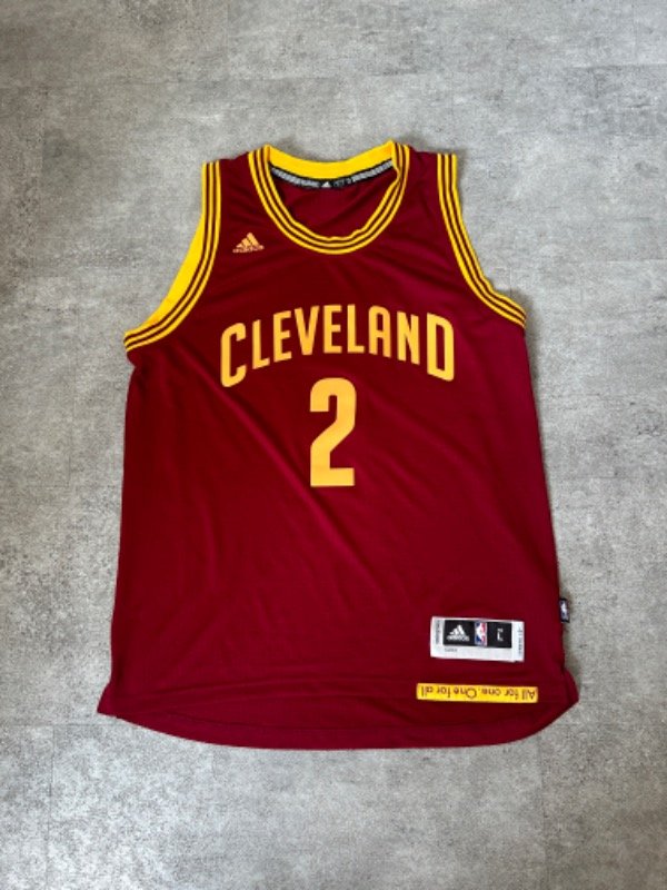 Producto - Cleveland Cavaliers Adidas Kyrie Irving Swingman Jersey
