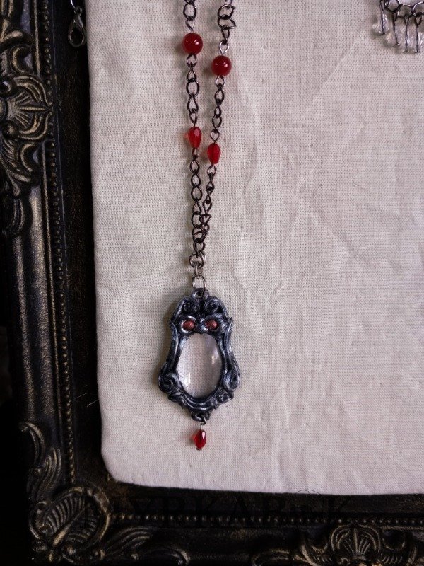 Producto - Gargoyle Collar Lupa - 2